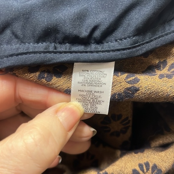 Loft Small Medallion Design Skirt - Picture 6 of 6